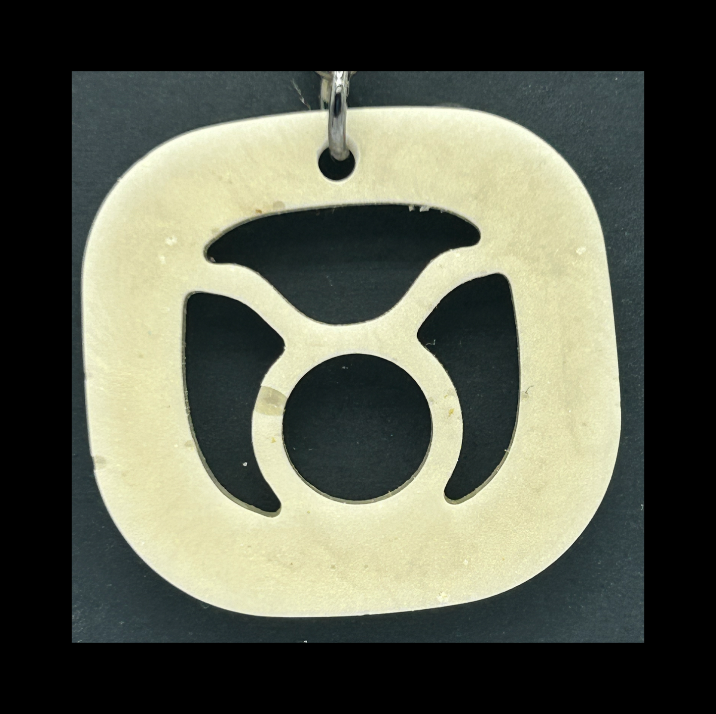 Ghost bronze resin zodiac keychains