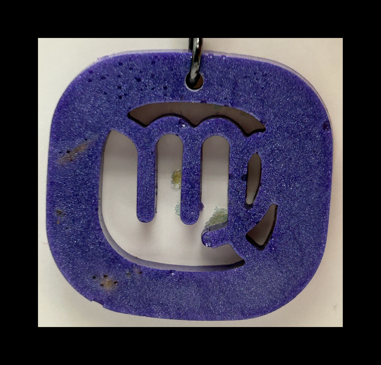 Aubergine resin zodiac keychains