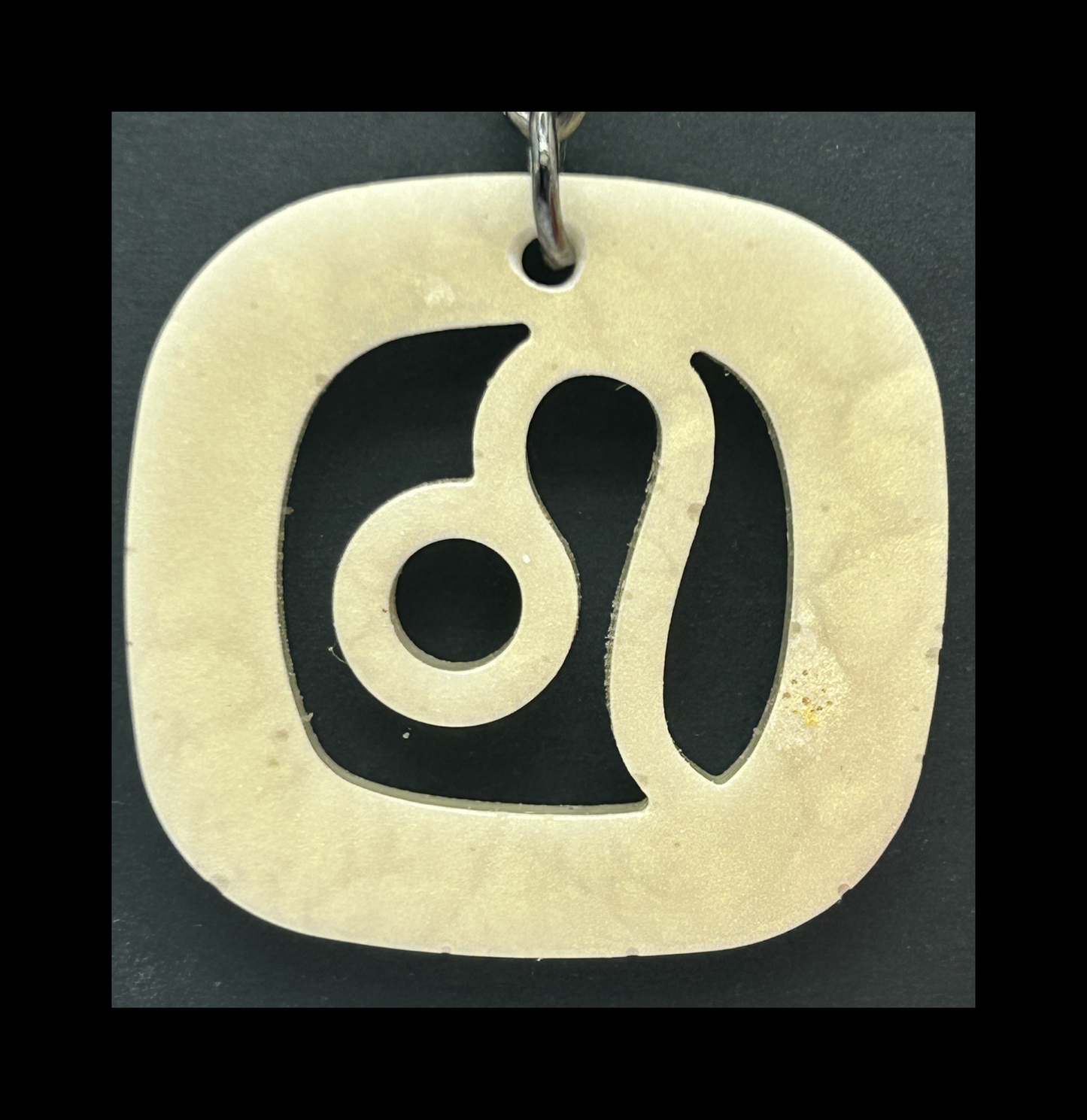 Ghost bronze resin zodiac keychains
