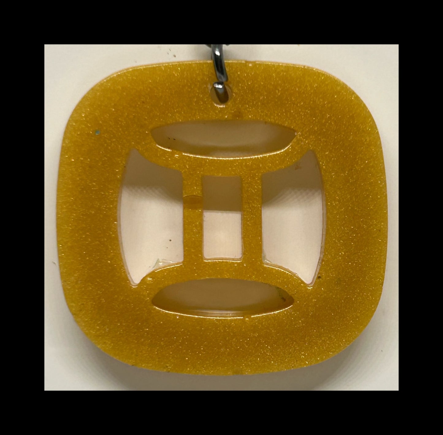 Jasmine resin zodiac keychains