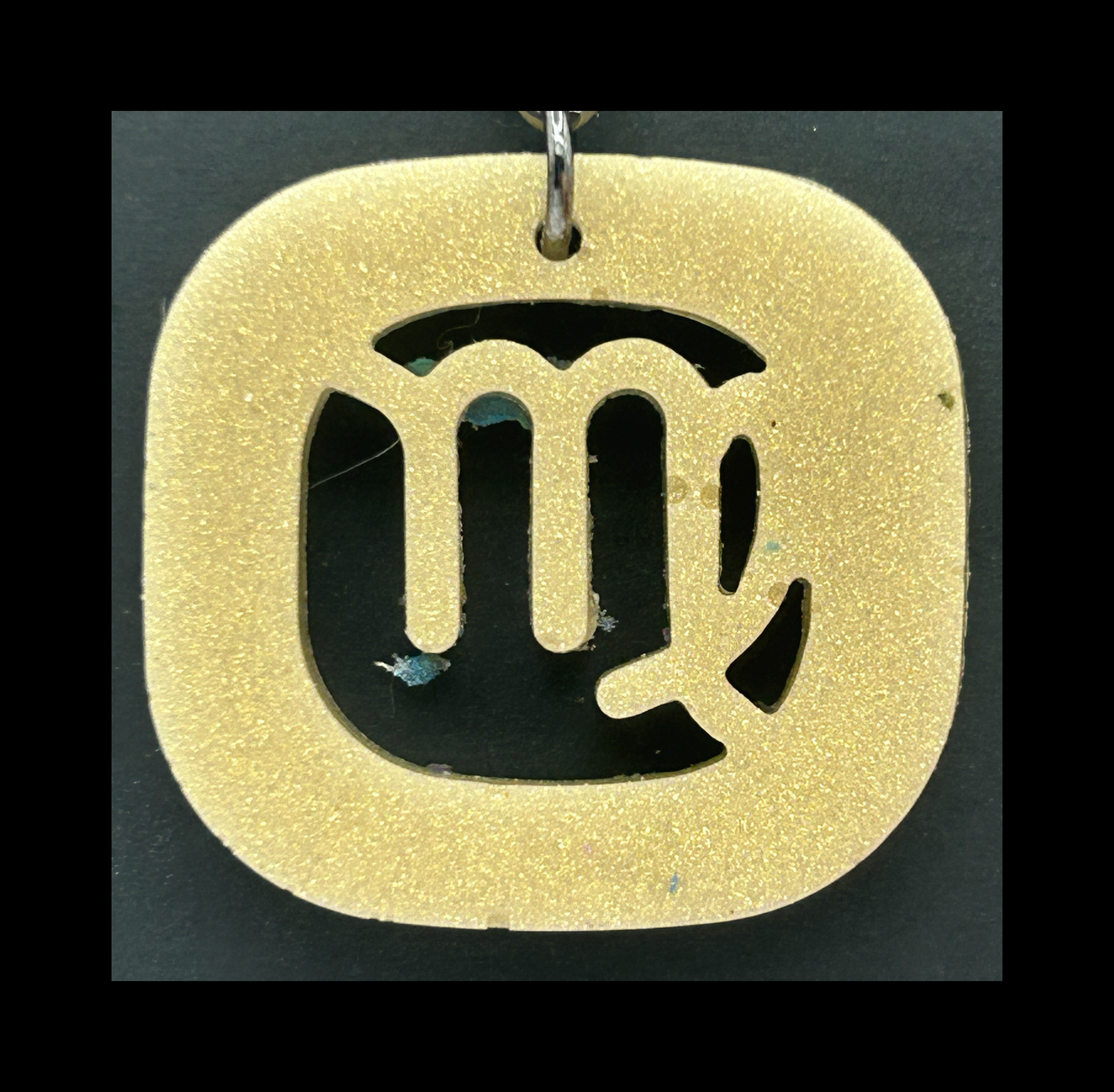 Sparkling pearls resin zodiac keychains