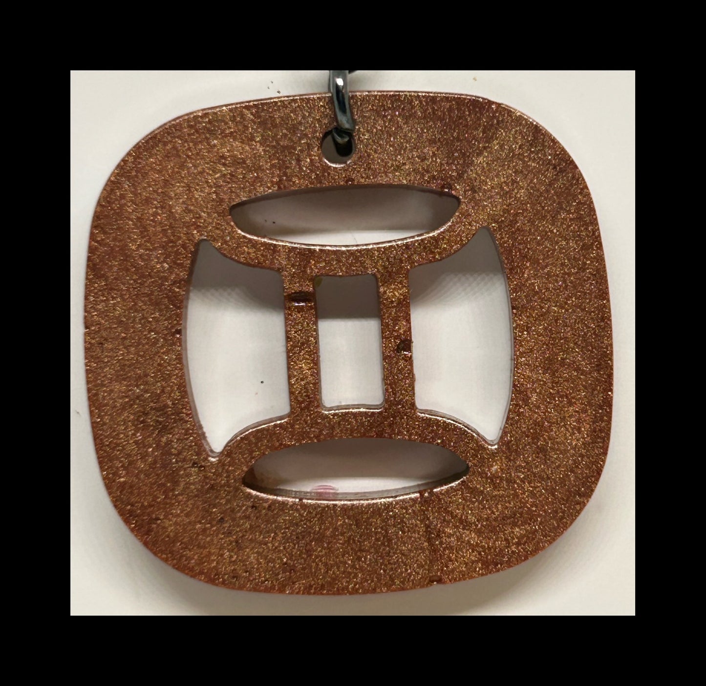 Bronze resin zodiac keychains