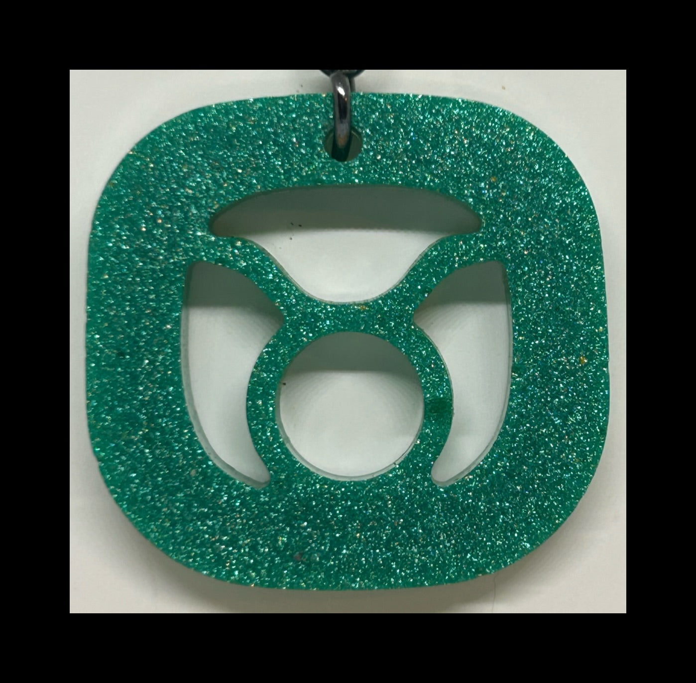 Juniper resin zodiac keychains