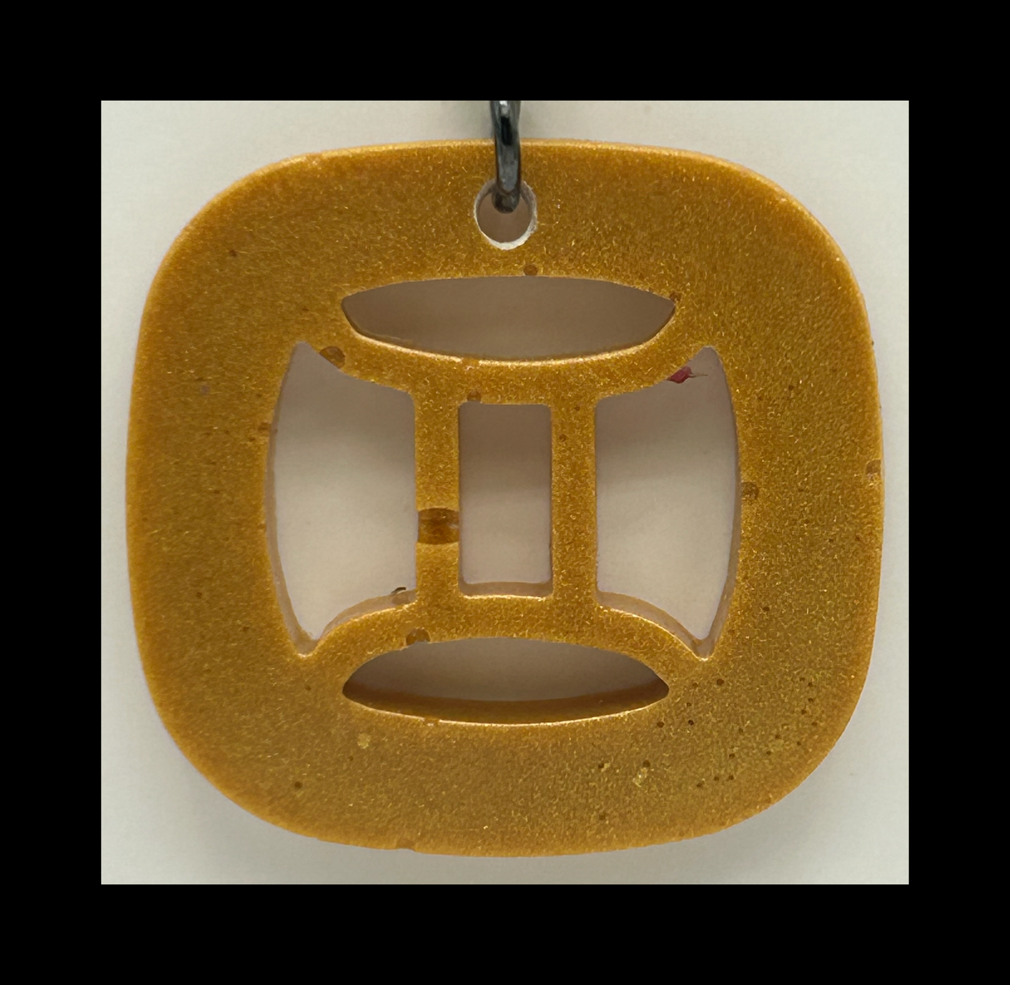 Sun kissed resin zodiac Keychains