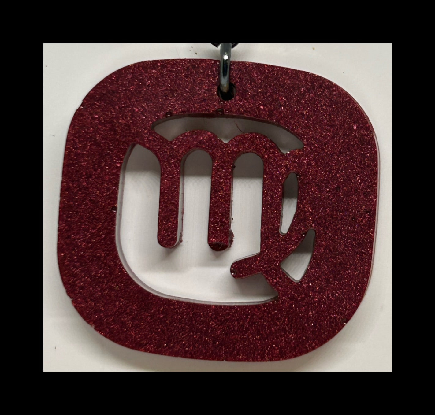 Old wine resin zodiac keychains
