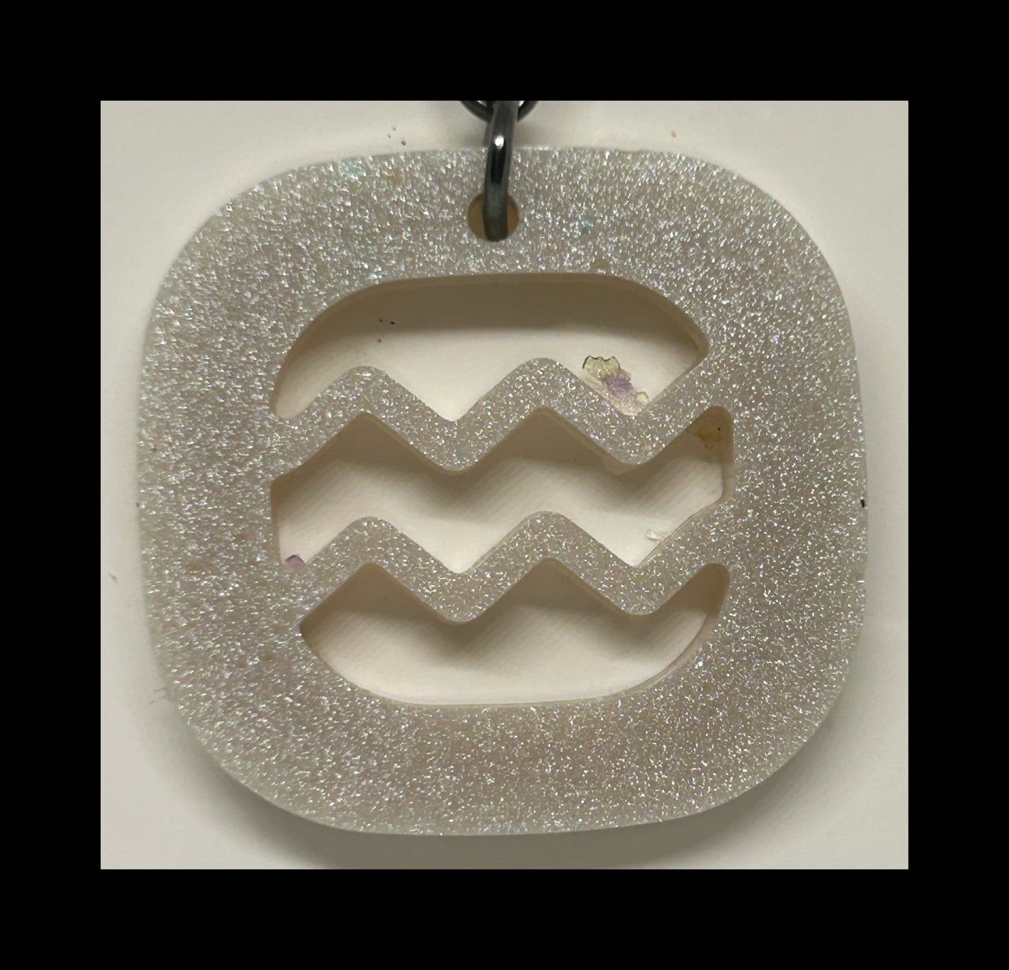 Markacite resin zodiac Keychains