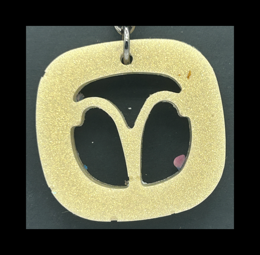 Sparkling pearls resin zodiac keychains