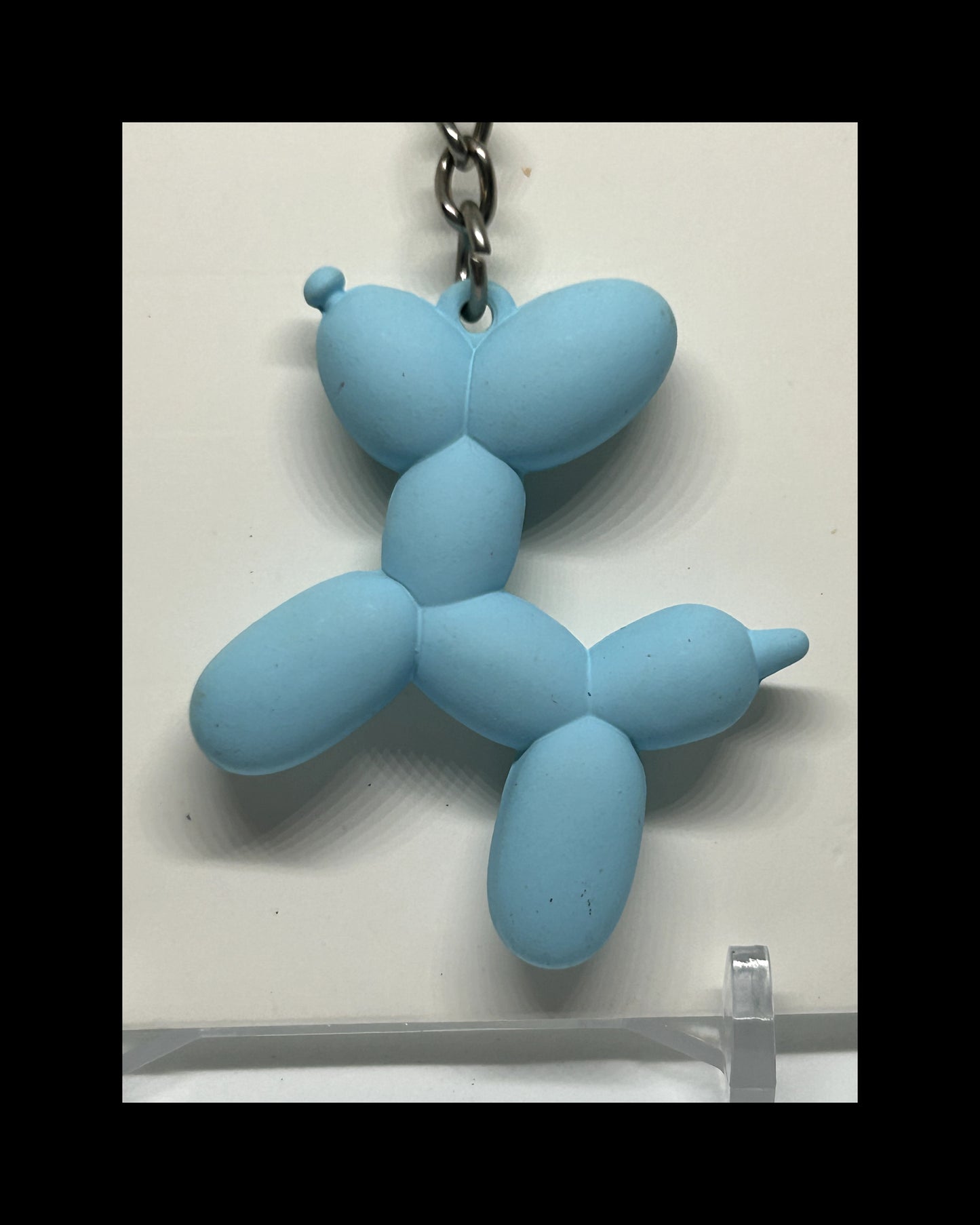 Matte balloon dog keychains
