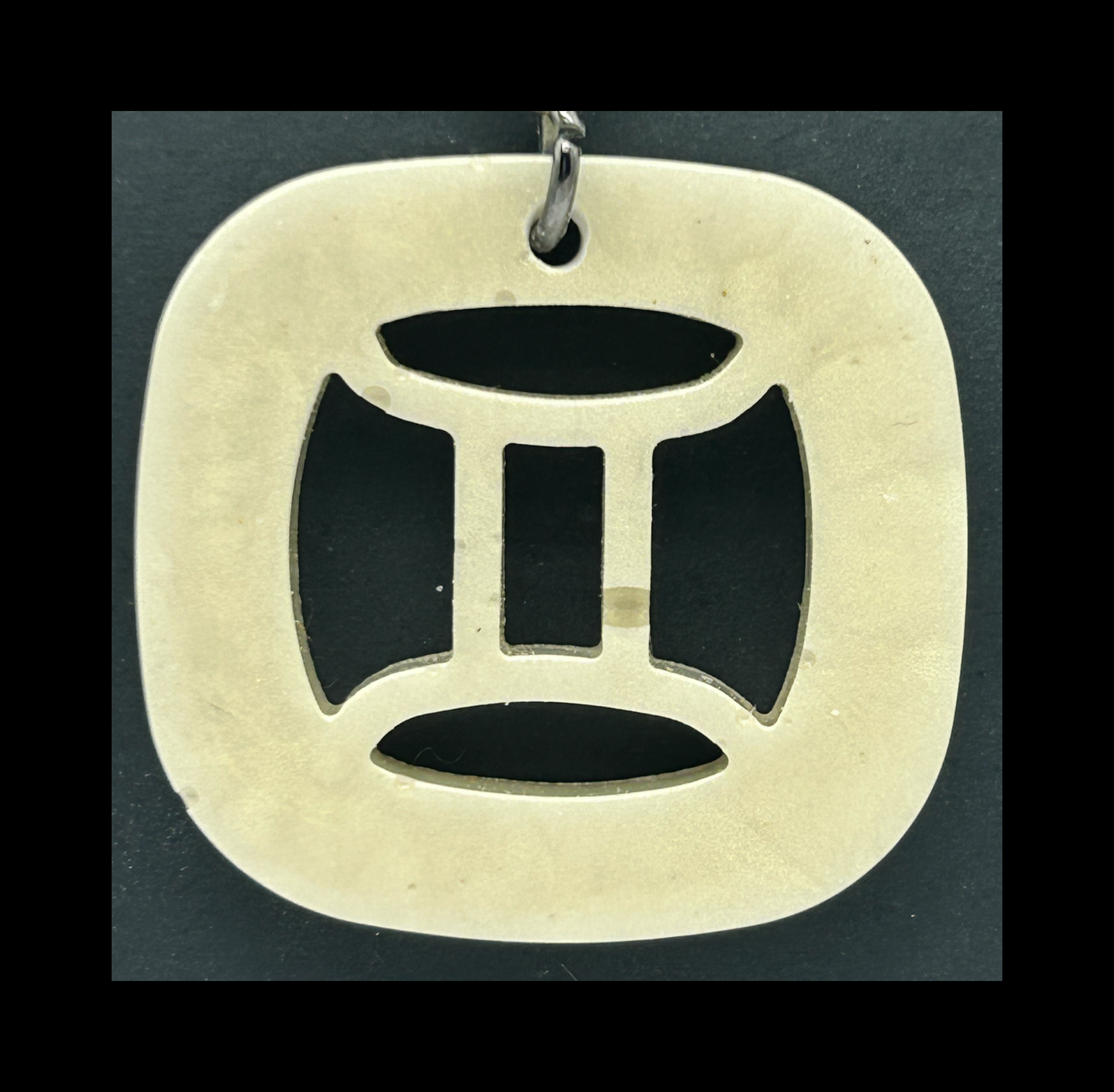 Ghost bronze resin zodiac keychains