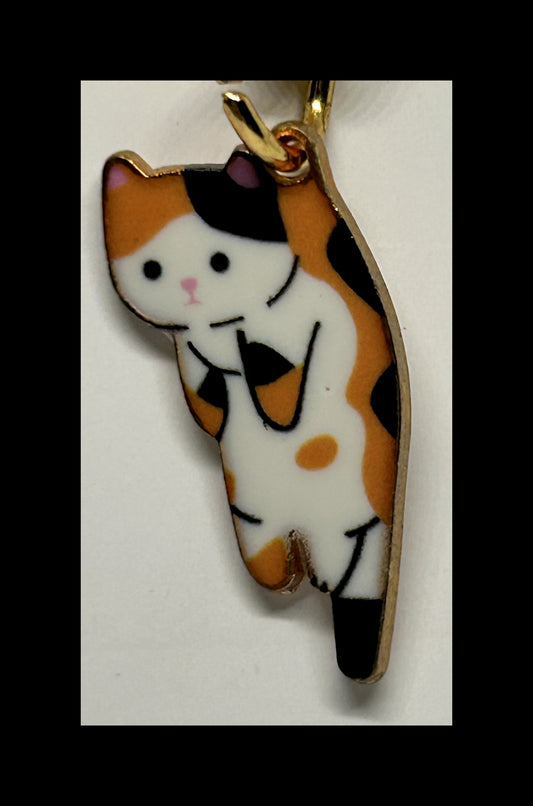 Flat cat keychains