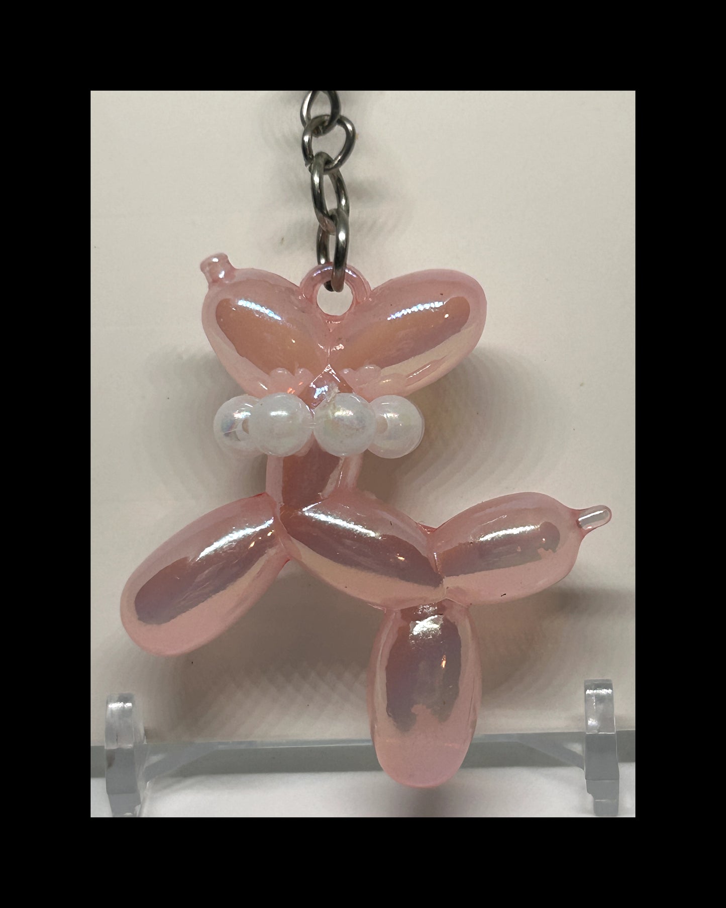 Milky balloon dog keychains