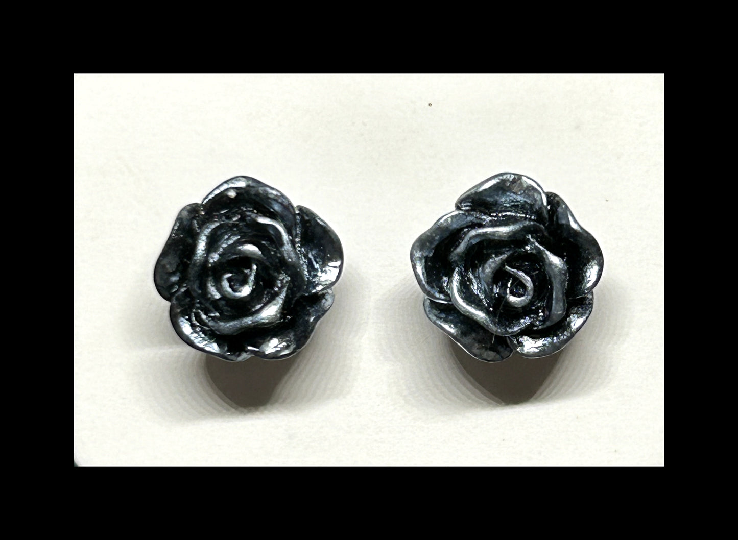 Misc floral stud earrings