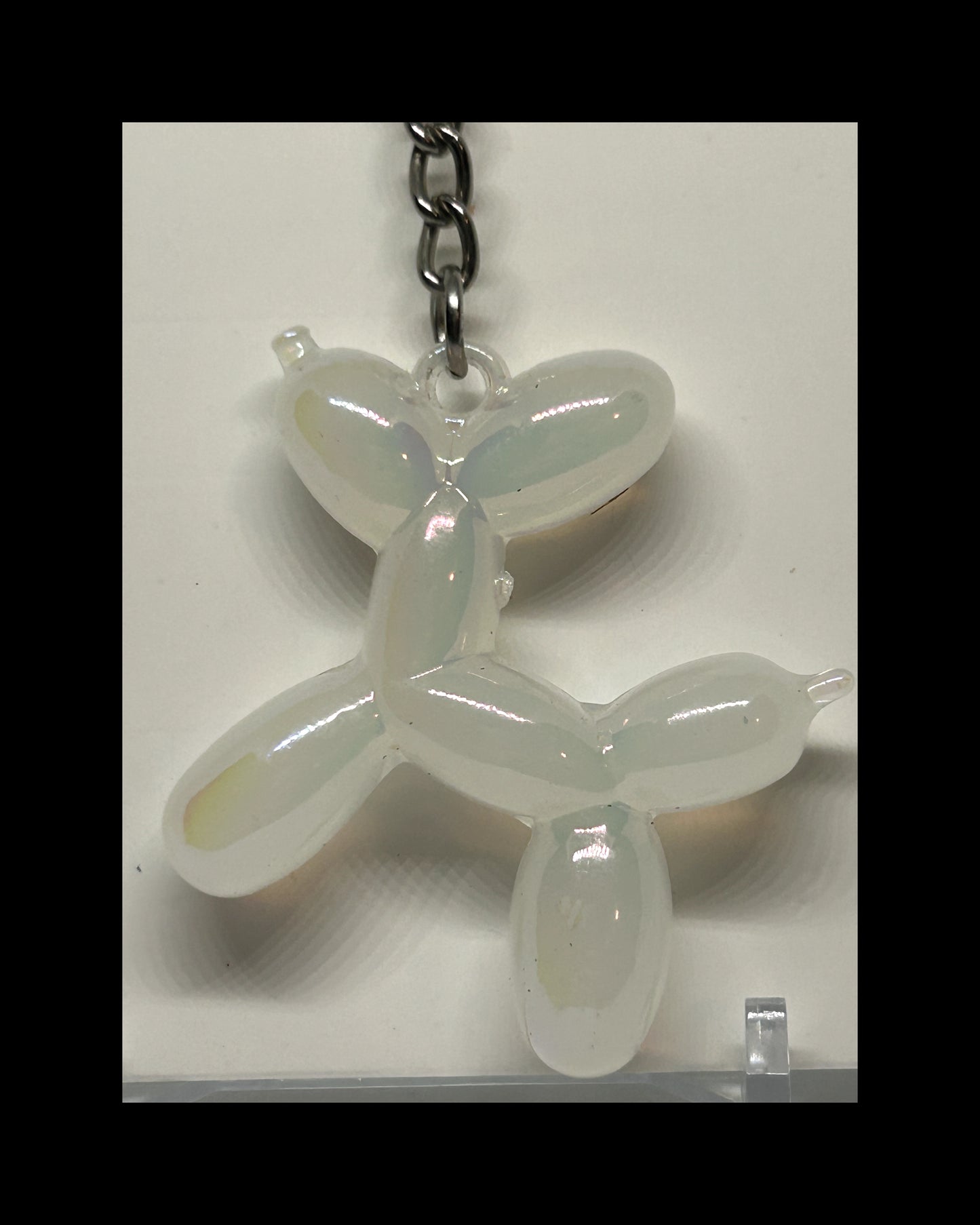 Milky balloon dog keychains